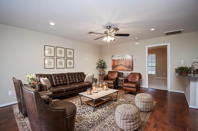 Photo - 5343 Richmond Ave. Unit 17