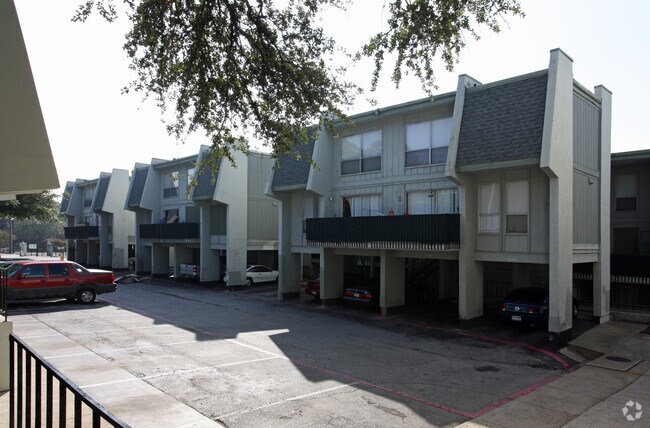 Urbano at Midtown - Urbano at Midtown