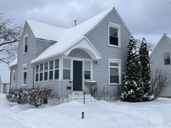 Photo - 1403 Columbus Ave