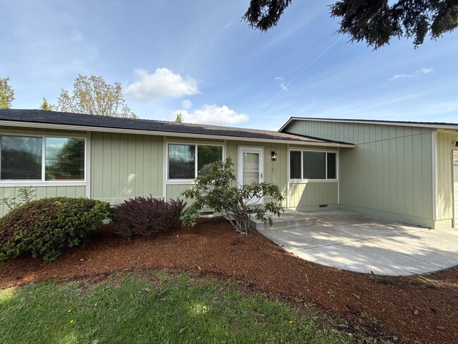 Photo - 1507 Freeman Ct NE