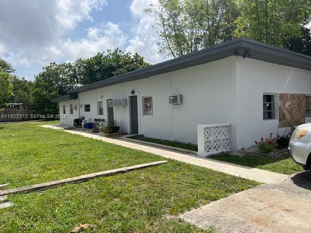 Building Photo - 2784 SW 14th St Unit 1-2