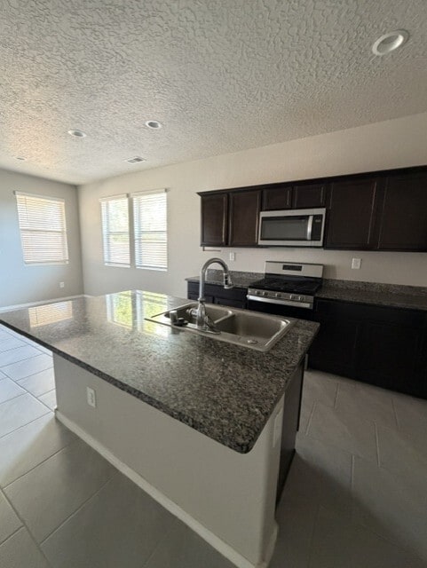 Photo - 3258 Berkshire Rd NE