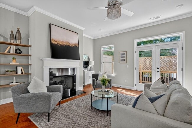 Photo - 1104 Bakary Ct