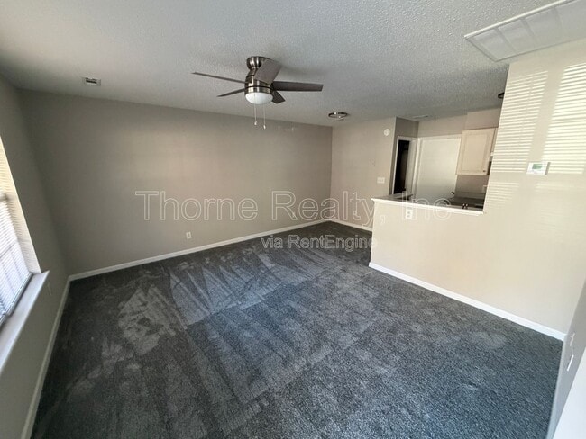 Photo - 2260 Sherwood Ave Unidad C