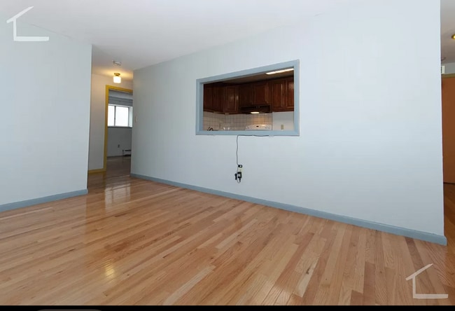 Photo - 121 Tremont St Unidad B3