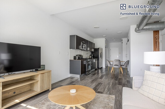 Photo - 4133 Redwood Ave Unidad FL3-ID1324