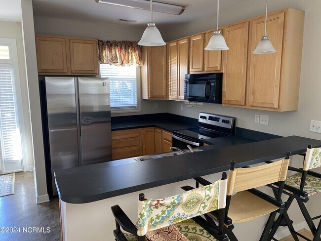 Photo - 536 Village Green Dr Unit B