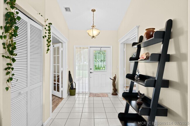 Photo - 1707 Primrose Ln