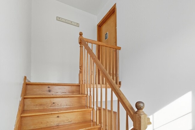 Photo - 87 Cottage St