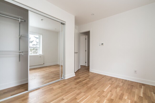 Photo - 39 Riverwood Pkwy Unit 16