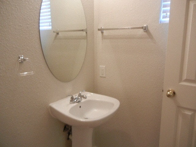 4201 Rambling Range Dr