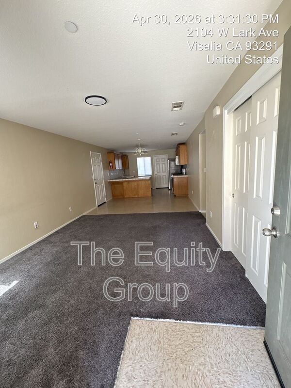 Photo - 2104 W Lark Ave
