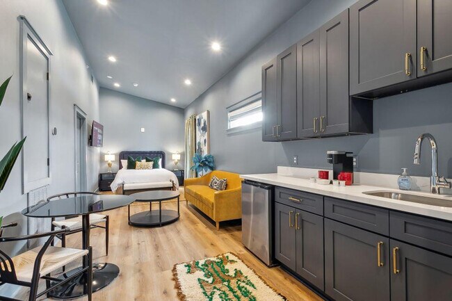 Photo - 1738 N Rampart St Unit ID1369010P