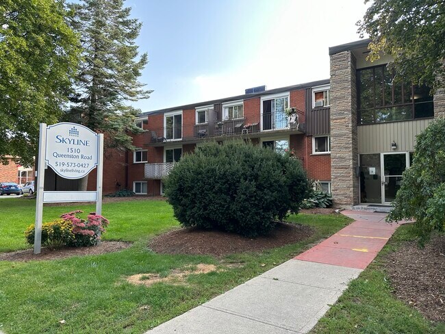 Photo - Queenston Apartments