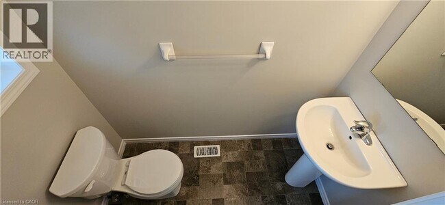 Photo - 50 Pinnacle Dr