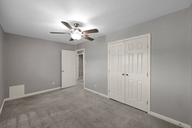 Building Photo - 8226 Autumn Willow Dr