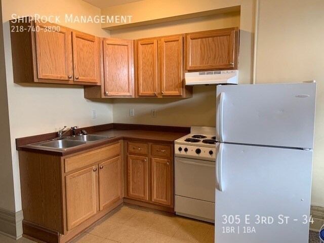 Photo - 305 E 3rd St Unit 34