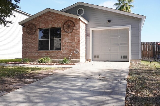 Photo - 3632 Candlehill