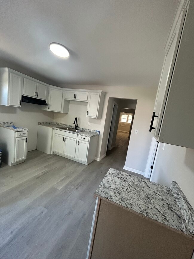 Photo - Shawnee Duplex Unit 2