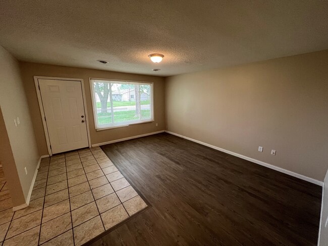 Photo - 2608 Dale Dr Unidad B