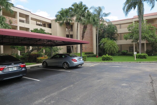 Building Photo - 7460 La Paz Blvd Unit 205