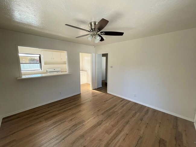 Photo - 740main Unidad 744