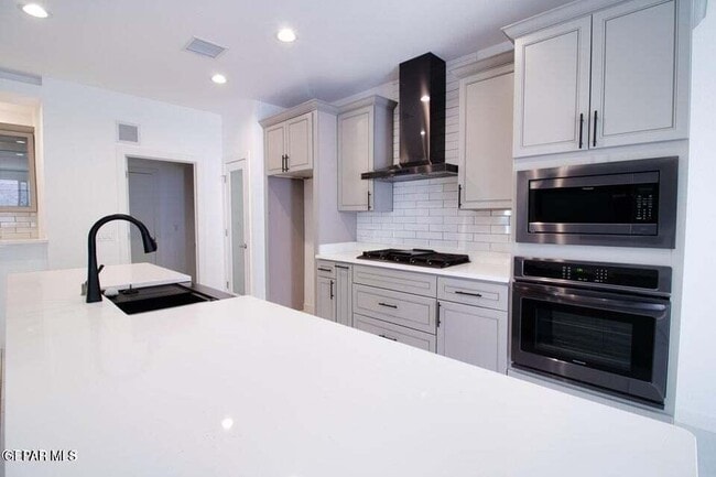 Photo - 1723 Eased St