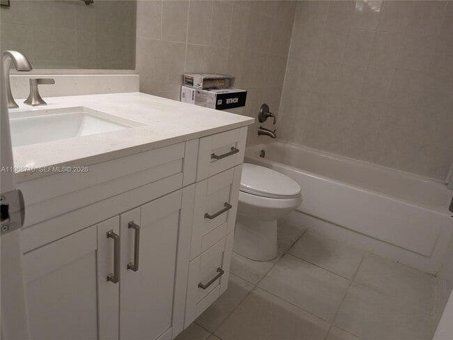 Photo - 9621 SW 77th Ave Unit 202B