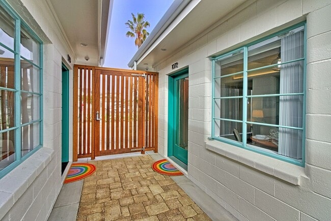 Photo - 1072 Seaward- MFR Apartment Unit 1