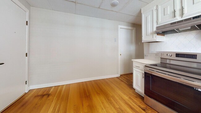 5 Edgar Terrace Unit 1