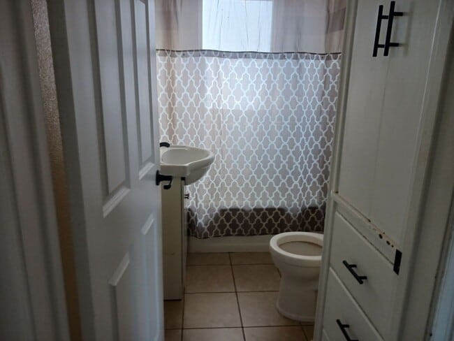 Photo - 1105 E 23rd St Unit A