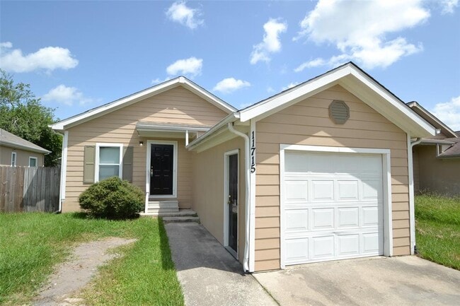 Photo - 11715 Greenglen Dr Casa