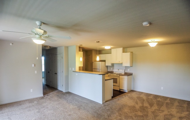 Open Kitchens - Sunset View Apartment Homes