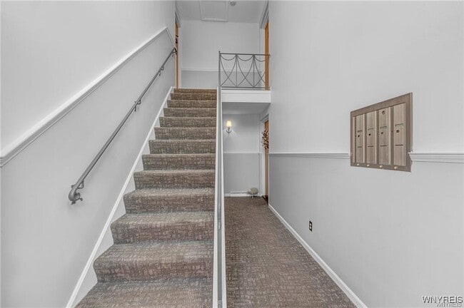 Photo - 32 Bernhardt Dr