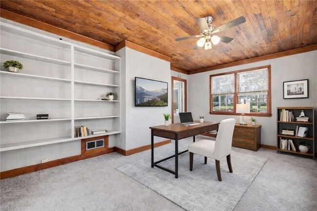 Photo - 1911 N Decatur Rd