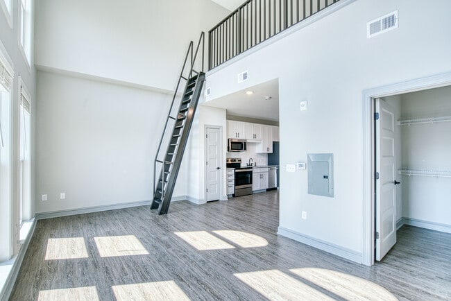 655 East Bay