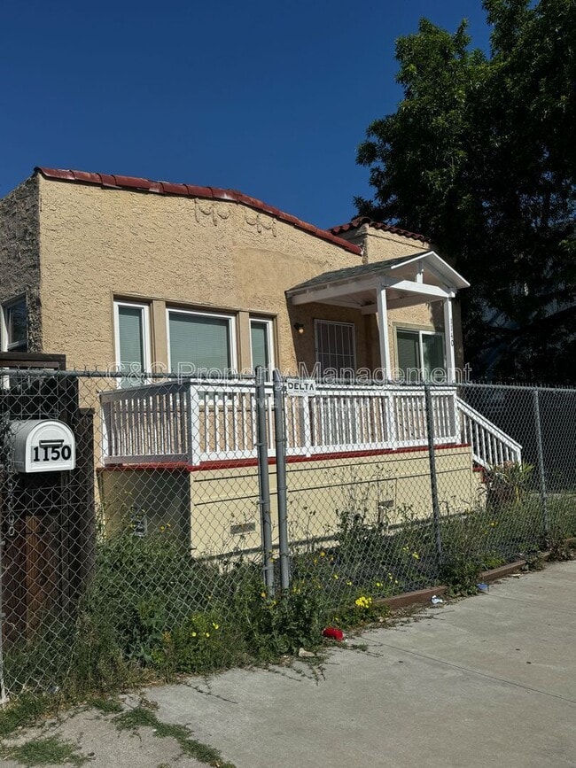 Photo - 1140 West St