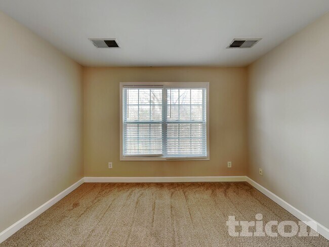 115 Michael Ct