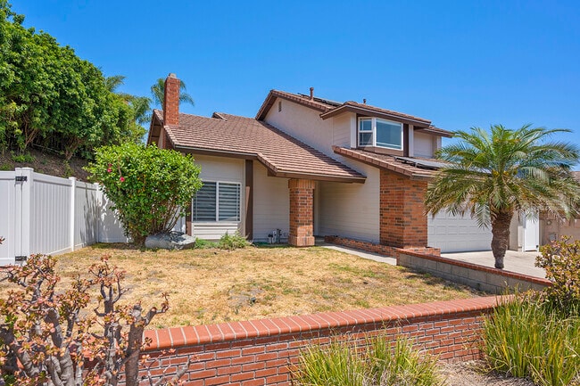 Photo - 10518 Pine Grove St