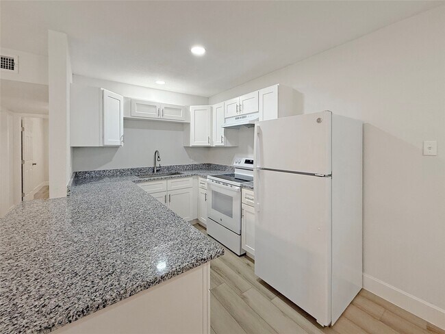 Photo - 1016 E Walker St Unit 1