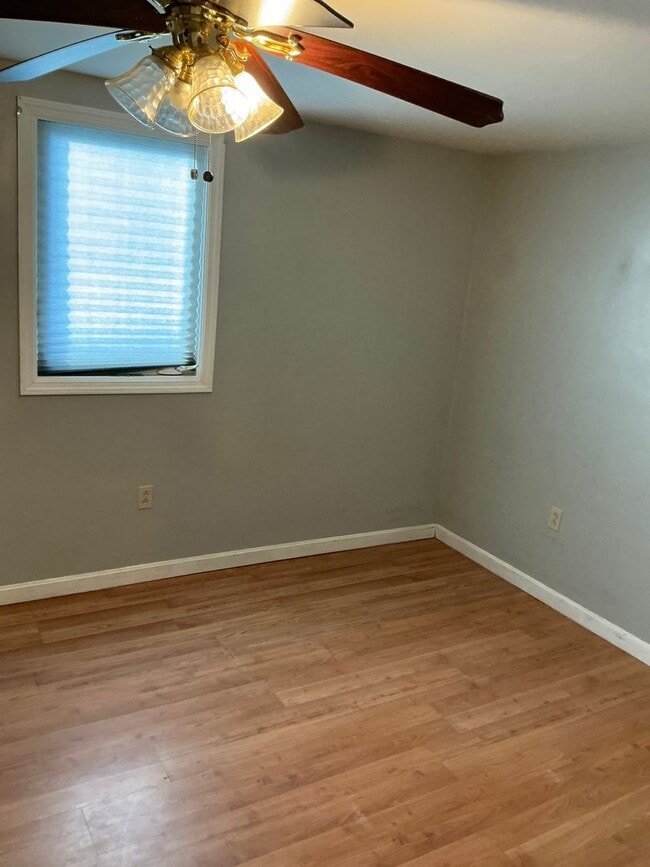 Photo - 165 Wiscasset Rd Unit 1