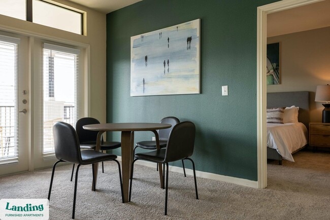 Photo - 715 W Slaughter Ln Unidad 01-0831.1405233