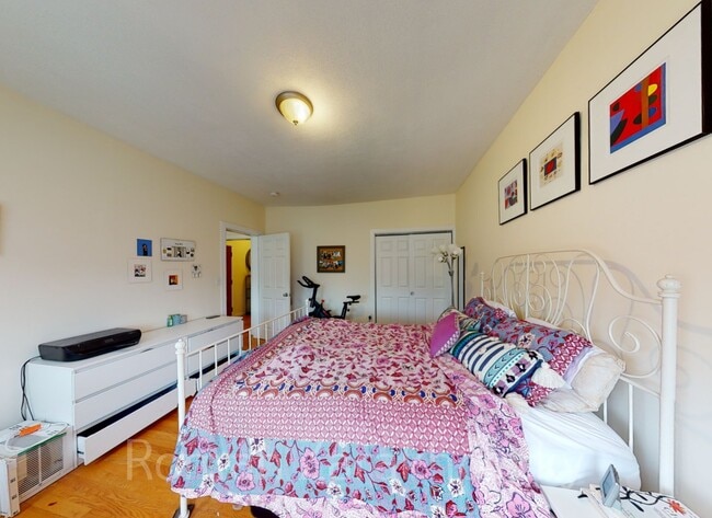 Photo - 1950 Beacon St Unit 3A