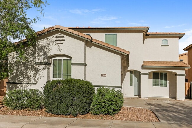 Building Photo - 7509 S 27th Way