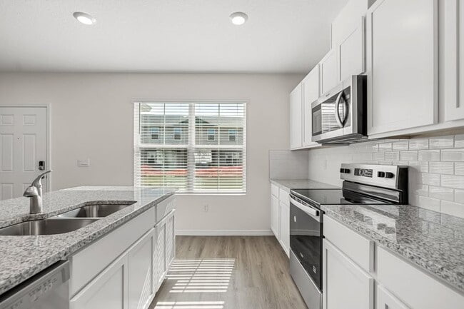 Photo - 2741 Flushing Dr