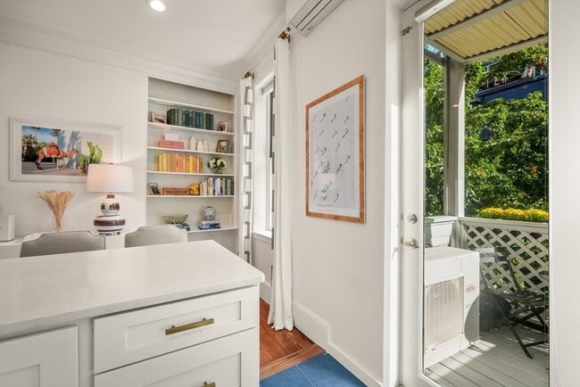 Photo - 66 Appleton St Unit 3