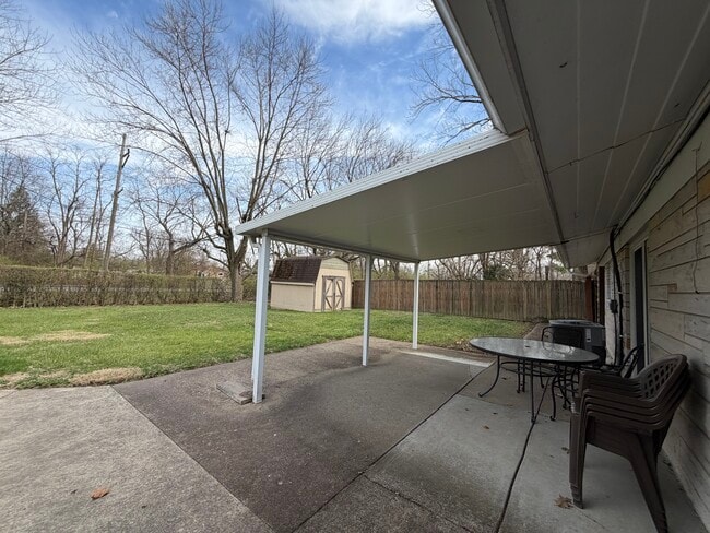 Photo - 3513 Roseway Dr