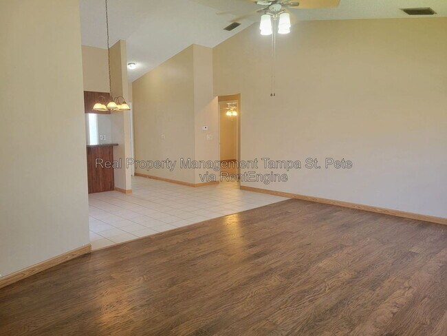 Photo - 2024 Sheffield Ct