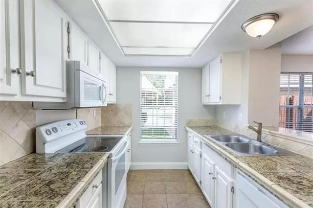 Photo - 837 Creekside Dr