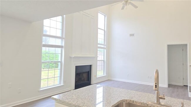 Photo - 4010 Ridgefair Dr